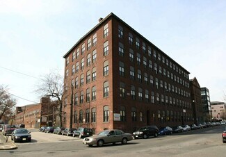Plus de détails pour 418 Grand St, Paterson, NJ - Bureau à louer
