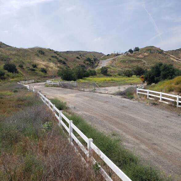 Vasquez Canyon Road | Canyon Country, Santa Clarita, CA à vendre - Autre – Image 2 sur 4