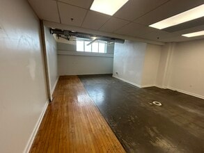 807 Broadway St NE, Minneapolis, MN à louer Photo intérieure– Image 2 sur 3