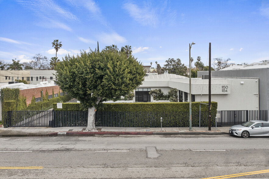 1150-1154 S Robertson Blvd, Los Angeles, CA à louer - Photo principale – Image 1 sur 21