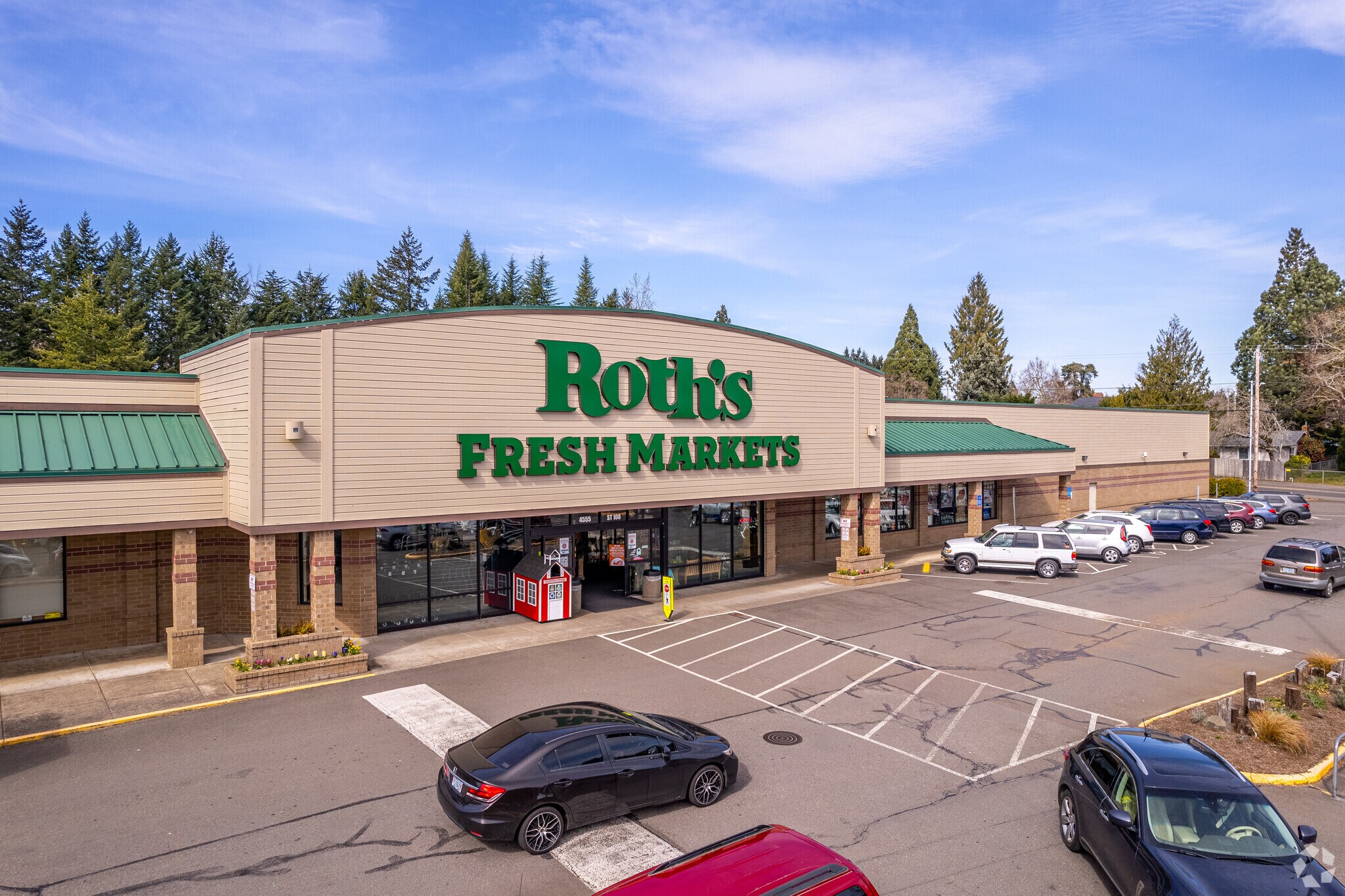 4555 Liberty Rd S, Salem, OR à louer Photo principale– Image 1 sur 22