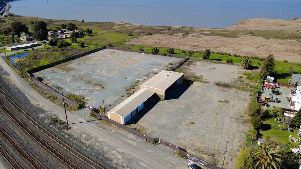 314 Embarcadero st, Martinez, CA à louer - Photo de l’immeuble – Image 3 sur 4