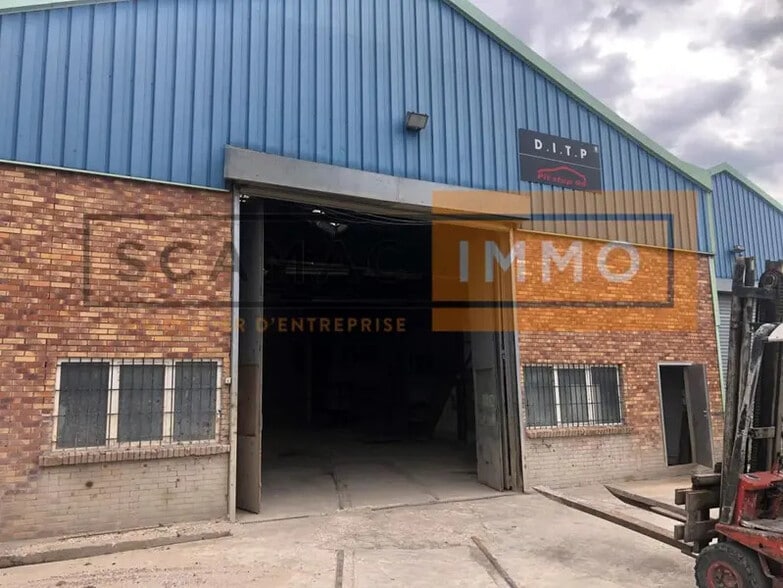 Industriel/Logistique dans Villeneuve-le-Roi à louer - Photo de l’immeuble – Image 2 sur 6