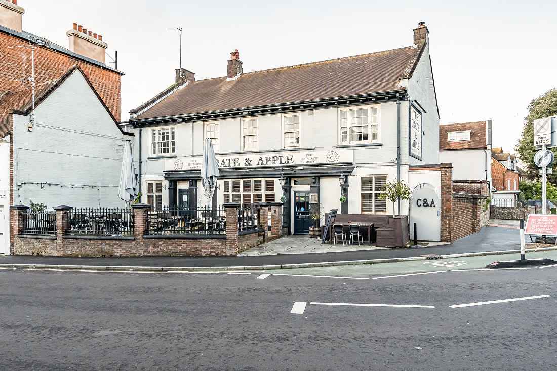 12-14 Westgate, Chichester à louer Photo principale– Image 1 sur 5