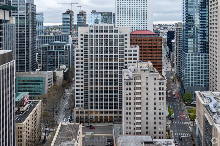 1700 7th Ave, Seattle, WA à louer - Photo de l’immeuble – Image 1 sur 32
