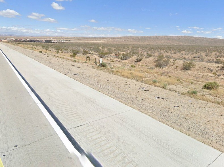 Interstate 15, Barstow, CA à vendre - Photo principale – Image 1 sur 1
