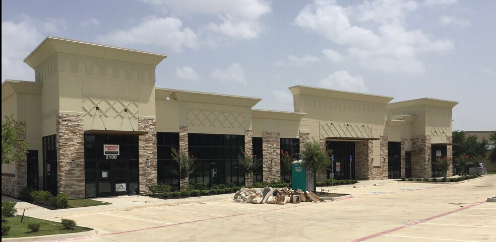 SEC Justin Rd, Highland Village, TX à louer - Photo principale – Image 1 sur 5