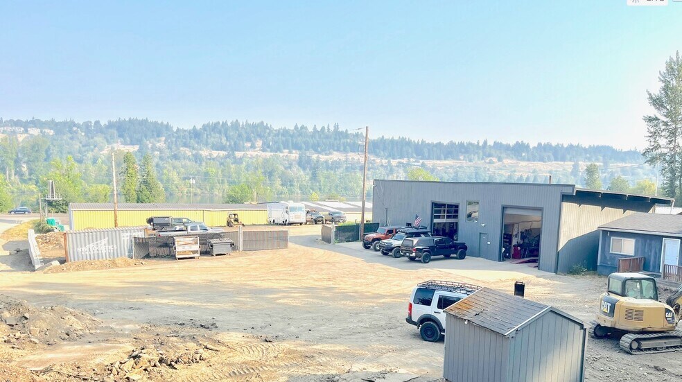 18590 Highway 99E, Oregon City, OR à louer - Photo de l’immeuble – Image 2 sur 5