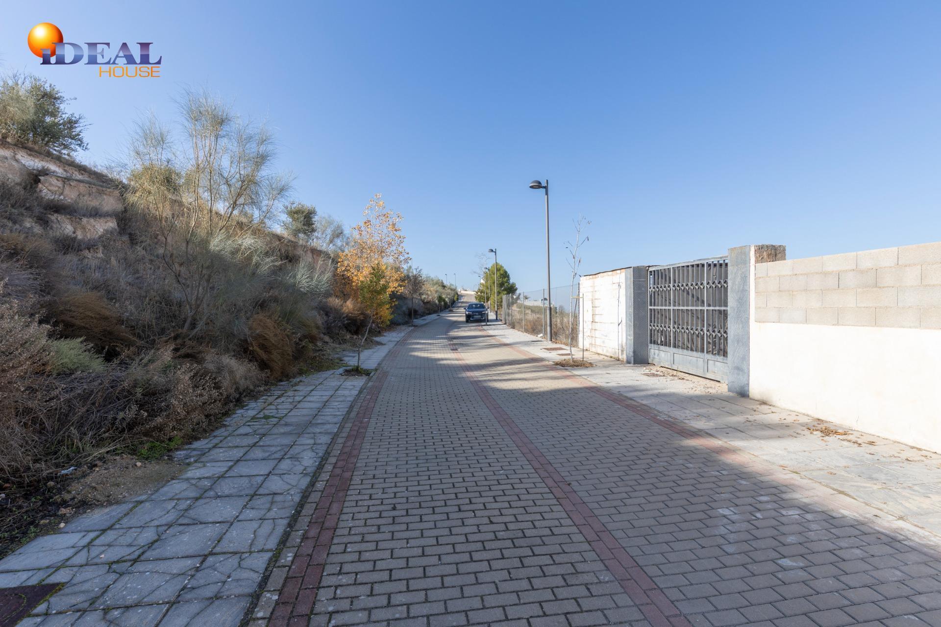 Calle Güevéjar, 6, La Zubia, Granada à vendre Photo principale– Image 1 sur 18