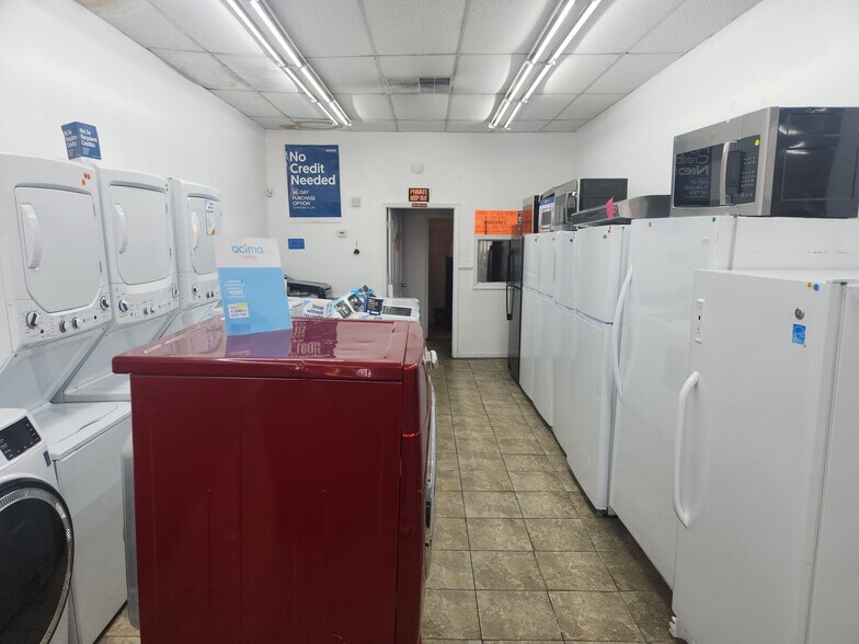 3077-3079 Kensington Ave, Philadelphia, PA à vendre - Photo intérieure – Image 3 sur 16