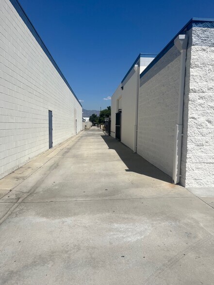 1807 Tyler Ave, South El Monte, CA à louer - Photo de l’immeuble – Image 2 sur 12