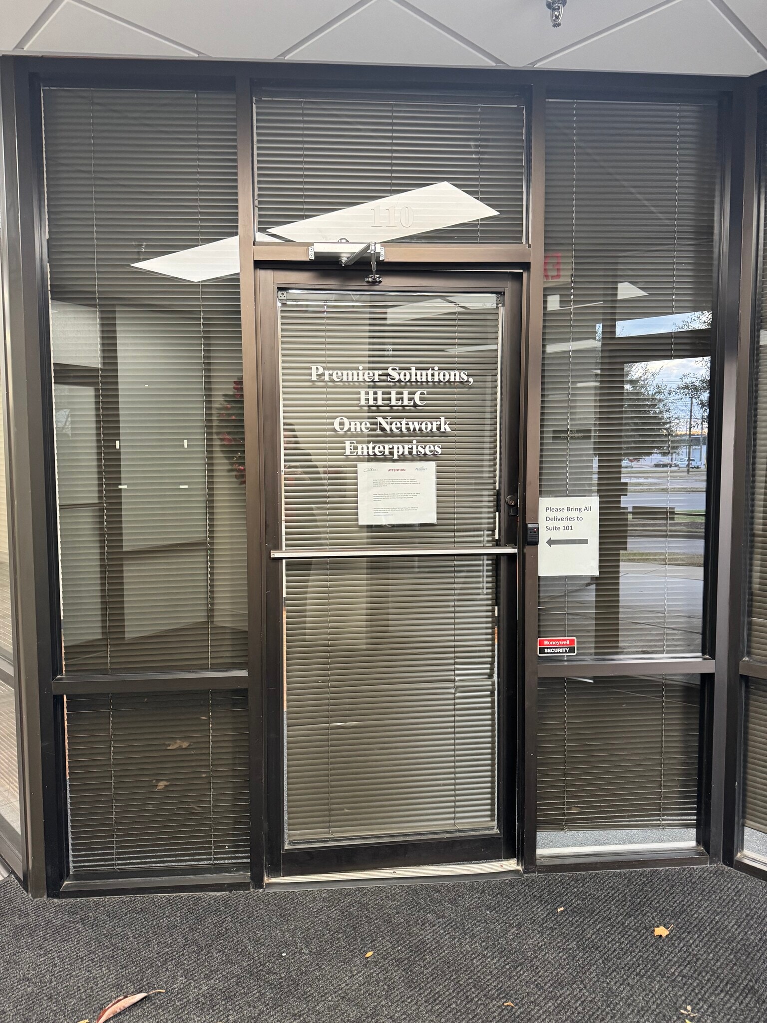 1300 Diamond Springs Rd, Virginia Beach, VA à louer Photo intérieure– Image 1 sur 6