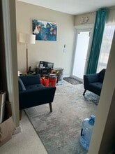 61 NW 44th St, Fort Lauderdale, FL à louer Photo intérieure– Image 2 sur 5