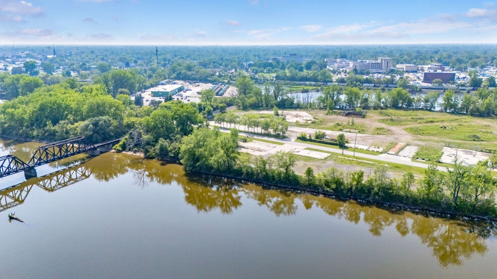 1420 Niagara st, Saginaw, MI à vendre - Photo de l’immeuble – Image 2 sur 14