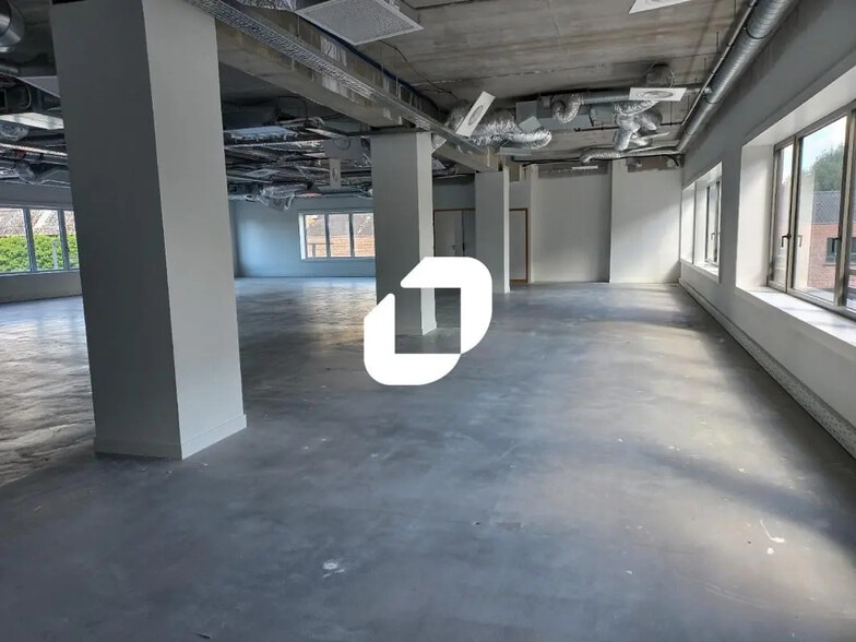Bureau dans VILLENEUVE-D'ASCQ à louer - Photo de l’immeuble – Image 2 sur 31