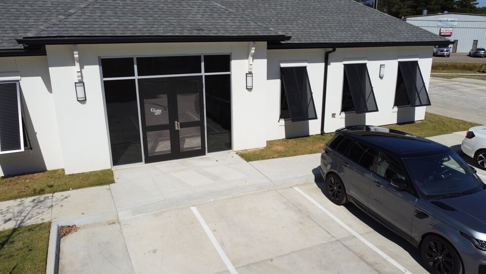 17250 Jefferson Hwy, Baton Rouge, LA à louer - Photo de l’immeuble – Image 2 sur 11