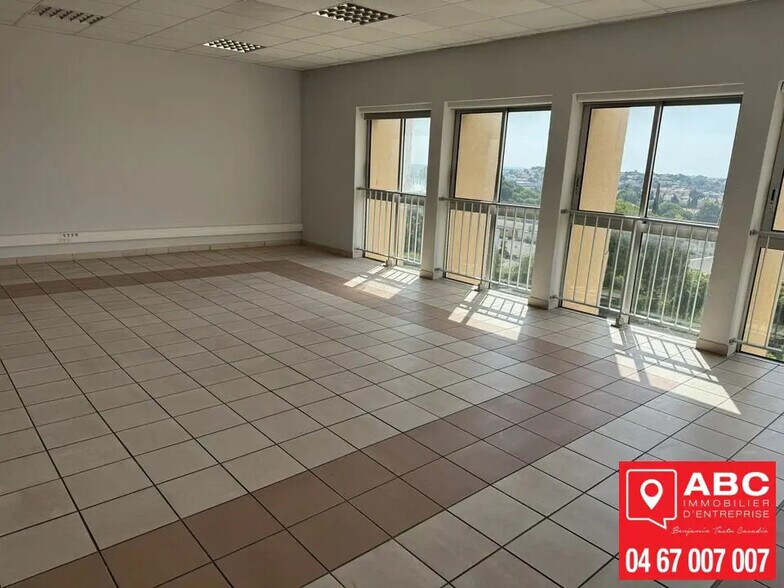 Bureau dans Béziers à louer - Photo de l’immeuble – Image 1 sur 6