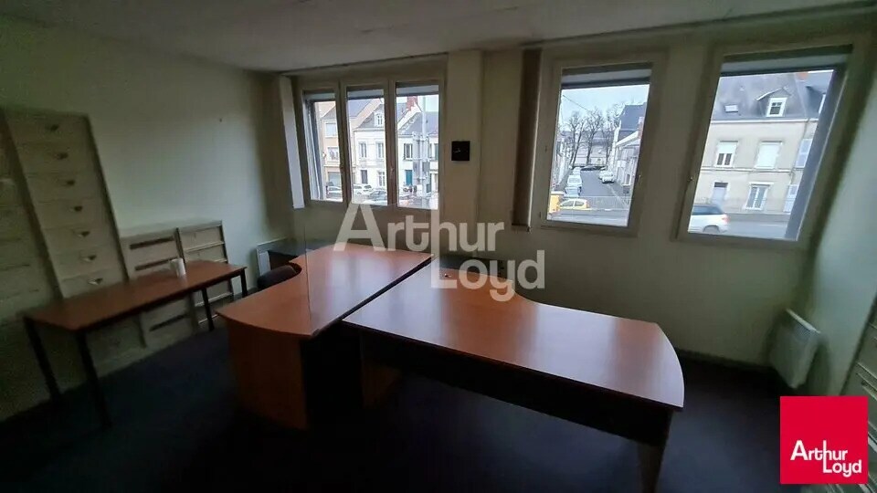 Bureau dans Châteauroux à louer - Photo de l’immeuble – Image 1 sur 1