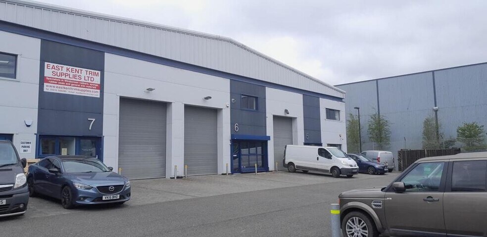 Unit 6 Foster Rd, Ashford à louer - Photo de l’immeuble – Image 2 sur 11