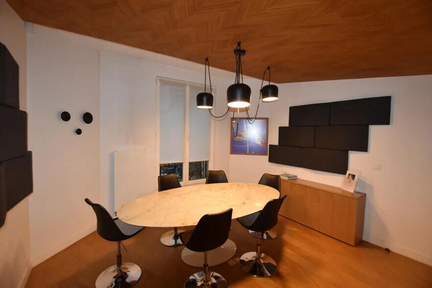 Bureau dans Paris à louer - Photo de l’immeuble – Image 1 sur 8