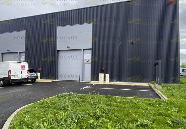 Plus de détails pour Industriel/Logistique à louer