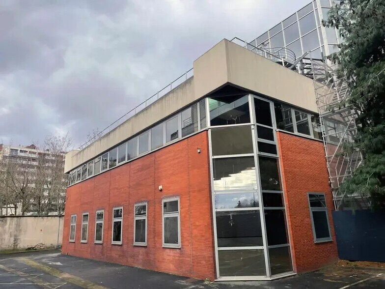 22-23 Quai Du President Carnot, Saint-Cloud à vendre - Photo de l’immeuble – Image 3 sur 8