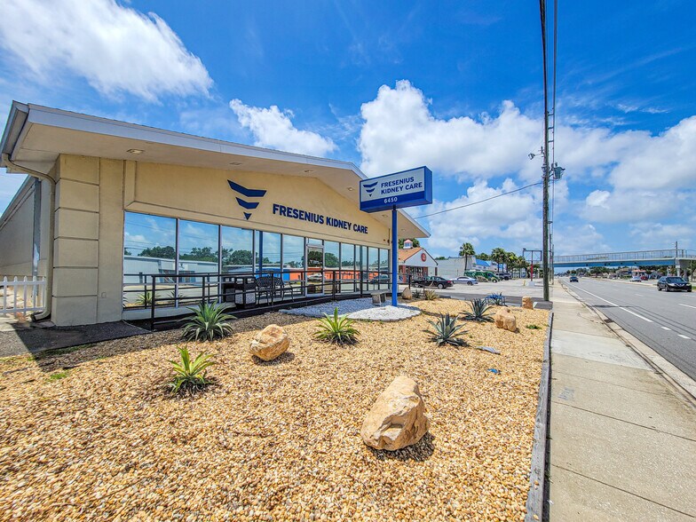 6450 Seminole Blvd, Seminole, FL à vendre - Photo de l’immeuble – Image 1 sur 6