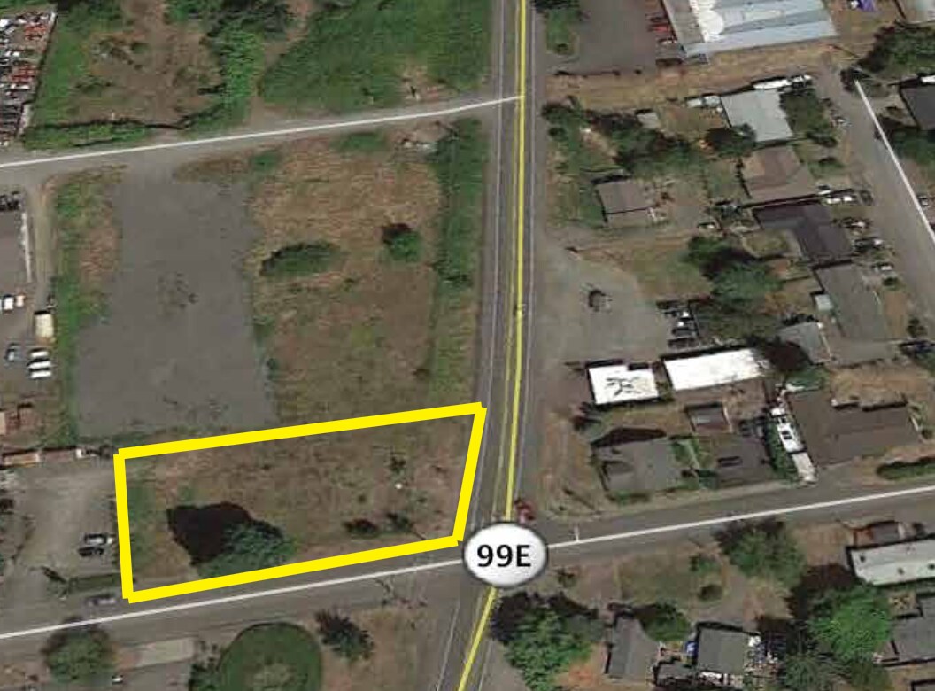 Ottaway, Aurora, OR à vendre Photo principale– Image 1 sur 3