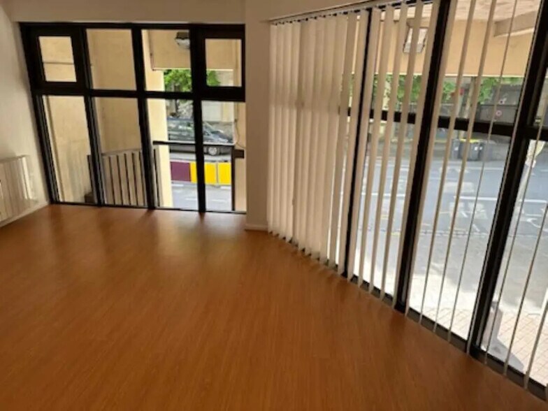 Bureau dans Lille à louer - Photo intérieure – Image 3 sur 5