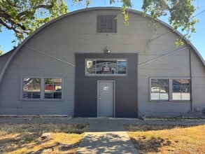 101 S Coombs St, Napa, CA à louer Photo intérieure– Image 2 sur 13