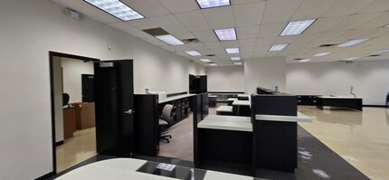 25141-25301 S Tamiami Trl, Bonita Springs, FL à louer Photo intérieure– Image 2 sur 2