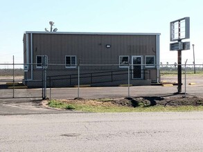 3410 E Grimes St, Harlingen, TX à louer Photo de l’immeuble– Image 2 sur 8