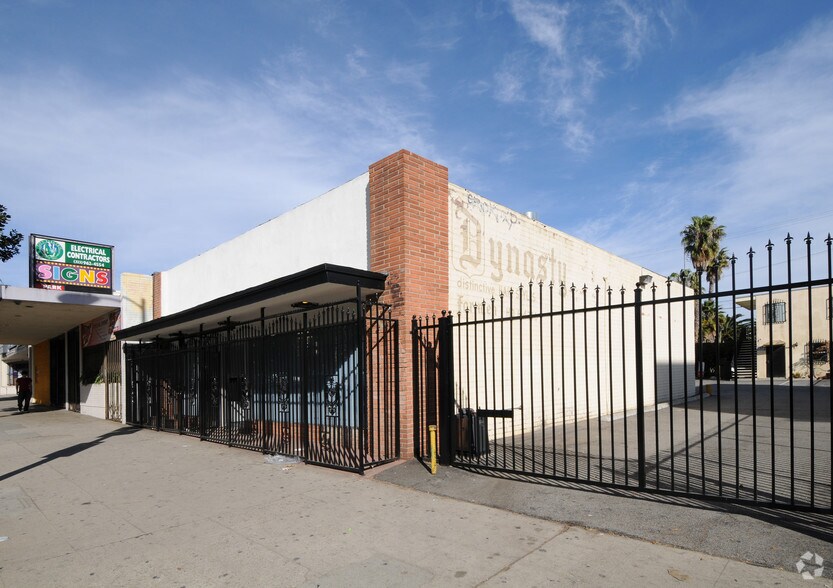 1532 N Highland Ave, Los Angeles, CA à vendre - Photo de l’immeuble – Image 2 sur 3