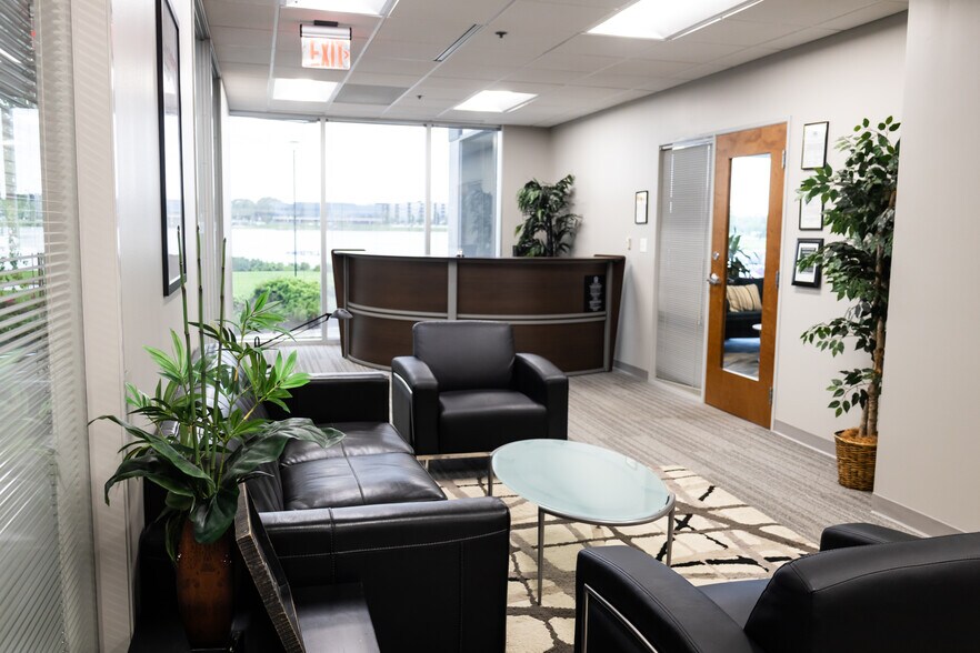 3950 Priority Way South Dr, Indianapolis, IN à louer - Photo intérieure – Image 2 sur 5