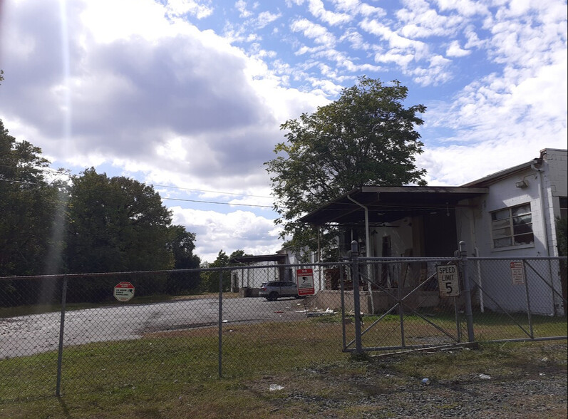 20 Industrial Pl, Middletown, NY à louer - Photo de l’immeuble – Image 2 sur 18