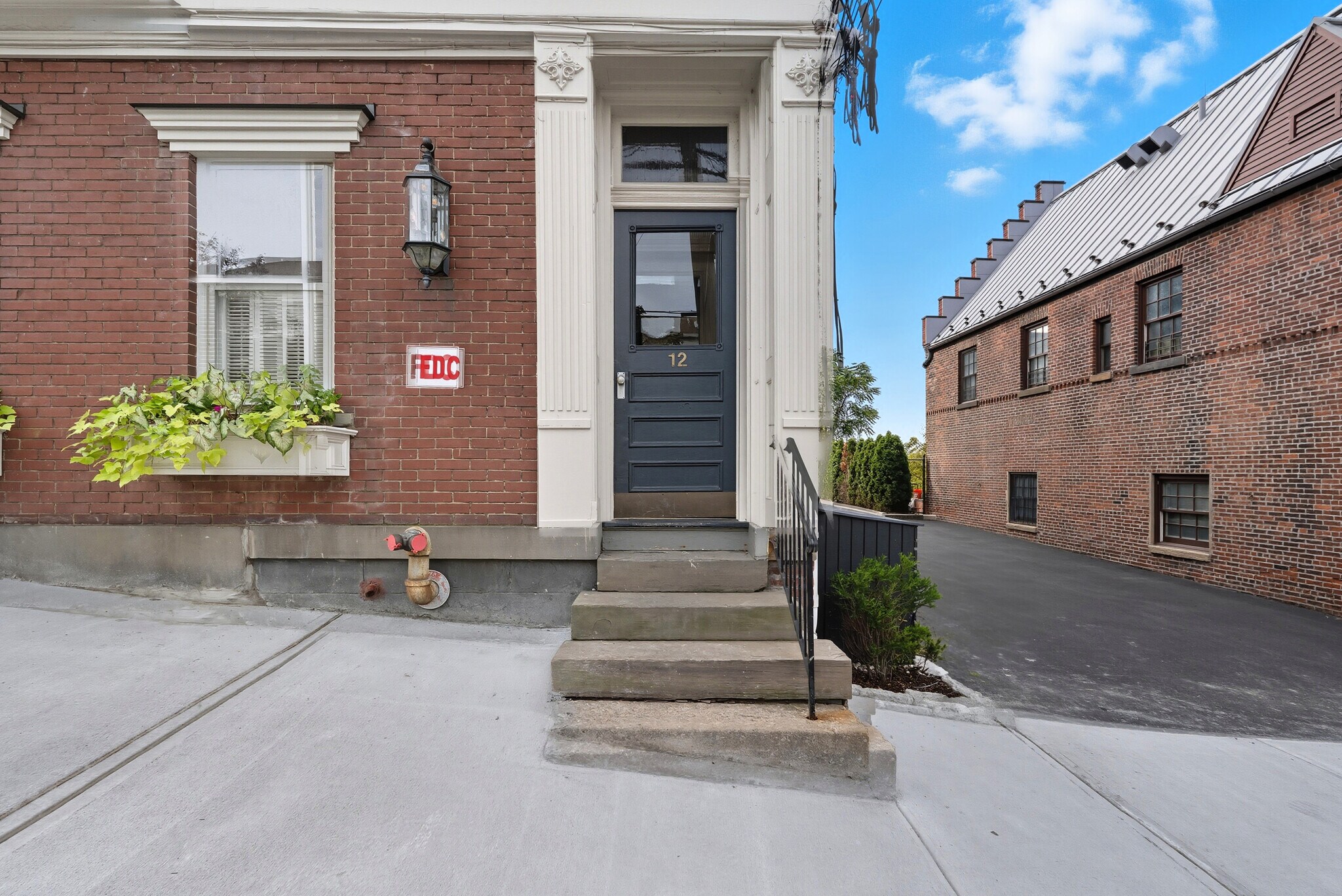 12 Main St, Irvington, NY à louer Photo principale– Image 1 sur 9