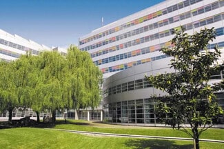 Plus de détails pour 2-4 Rue Des Martinets, Rueil-Malmaison - Bureau à louer