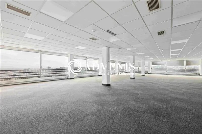 Bureau dans Rosny-sous-Bois à louer - Photo de l’immeuble – Image 1 sur 8