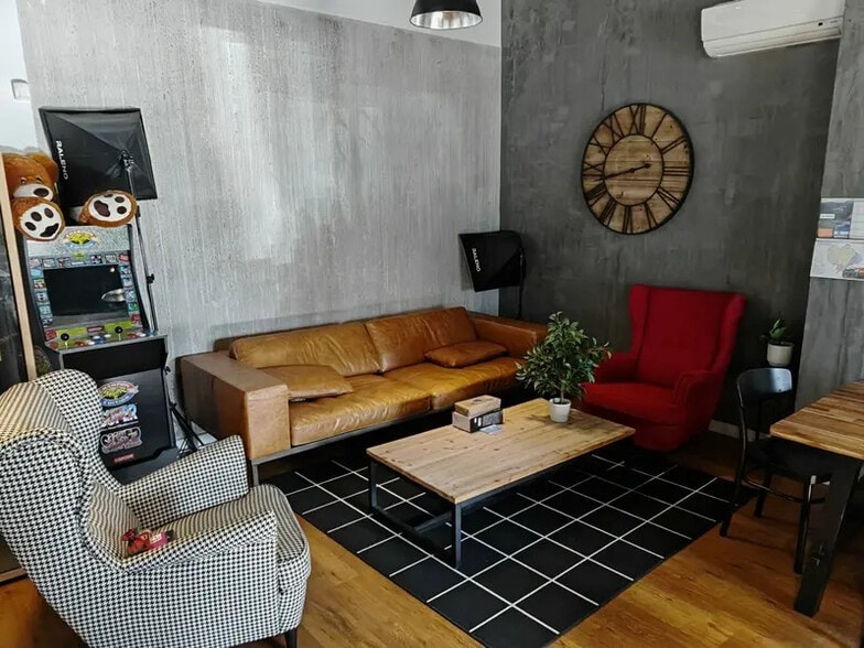 Bureau dans Pérols à louer - Photo de l’immeuble – Image 2 sur 16