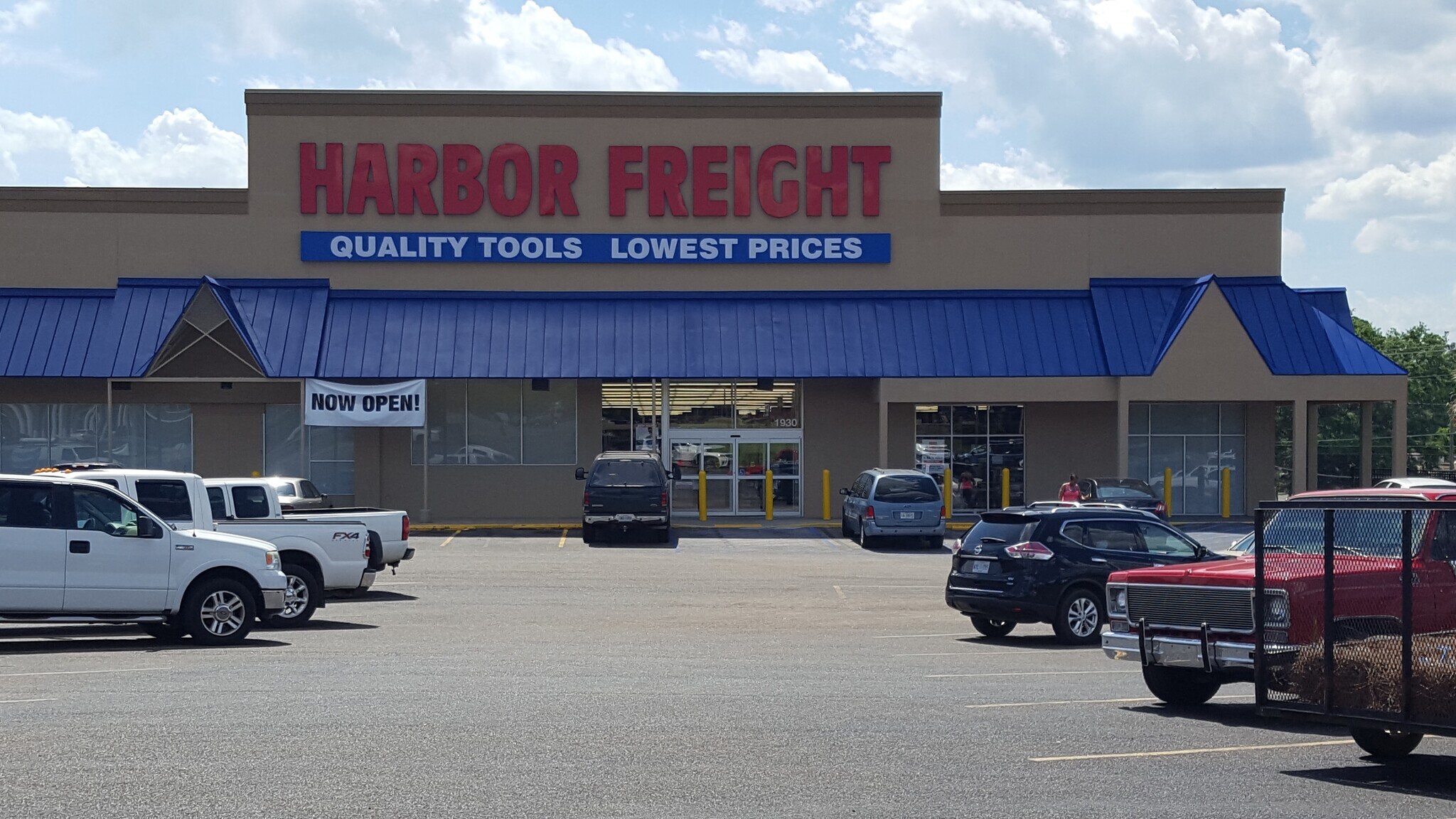 1904-1930 Highway 15, Laurel, MS à louer Photo de l’immeuble– Image 1 sur 7