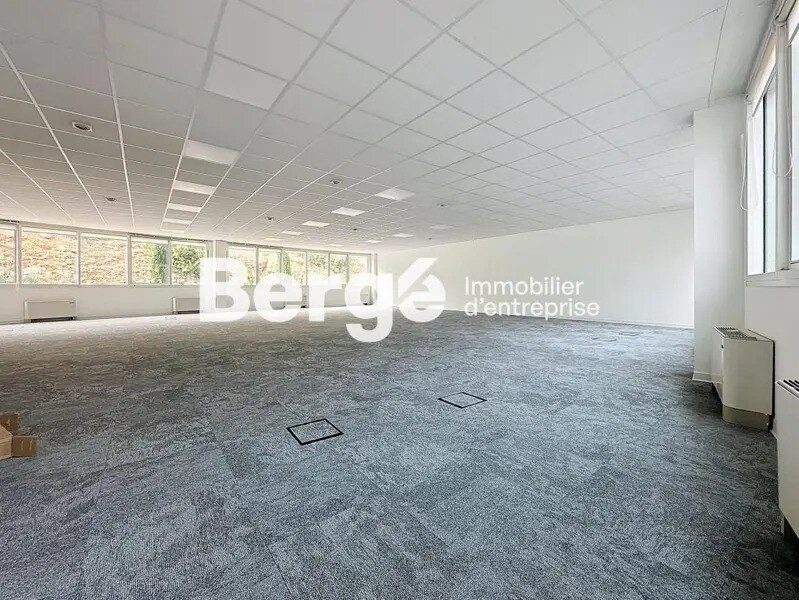 Bureau dans SOPHIA ANTIPOLIS à louer Photo de l’immeuble– Image 1 sur 7