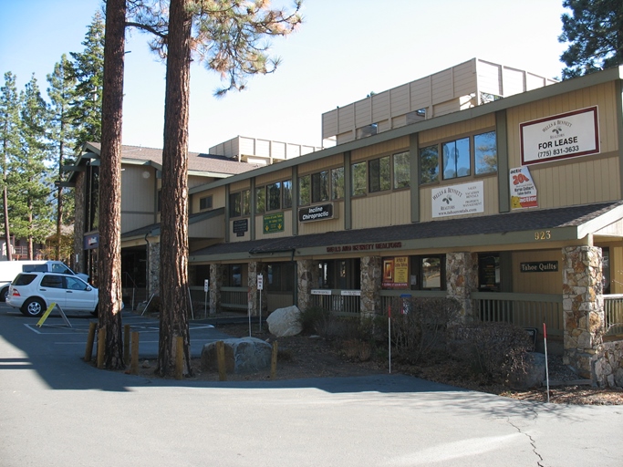 923 Tahoe Blvd, Incline Village, NV à louer - Photo principale – Image 1 sur 6