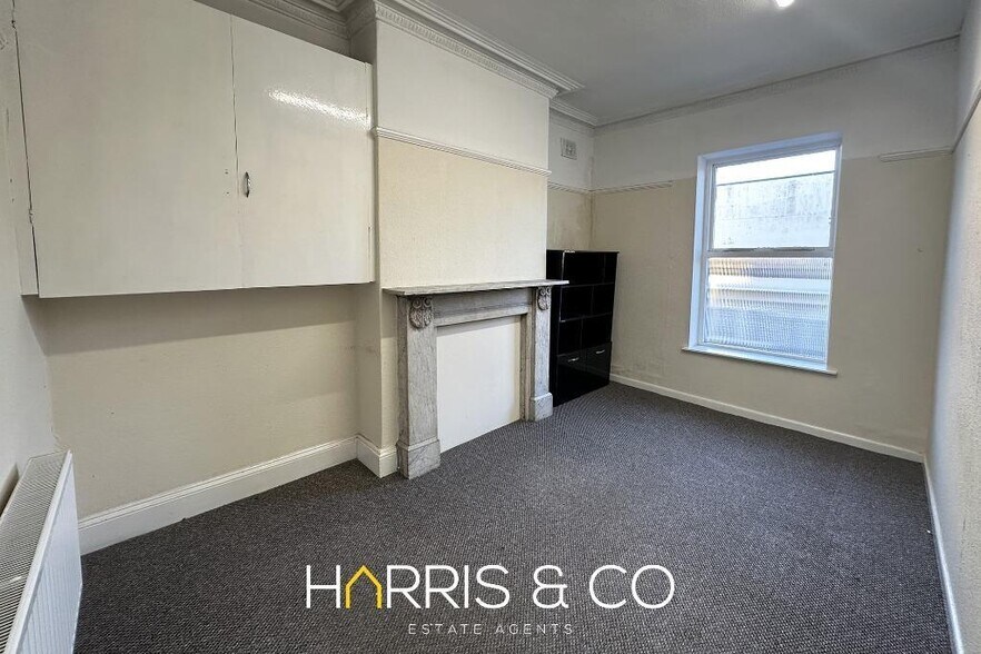 13-15 Preston St, Fleetwood à louer - Photo de l’immeuble – Image 1 sur 25