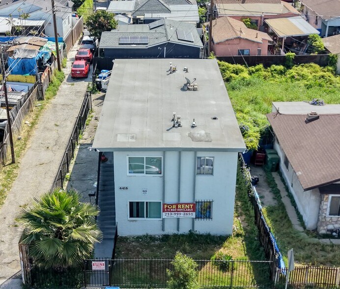 4416 S San Pedro St, Los Angeles, CA à vendre - Photo principale – Image 1 sur 9