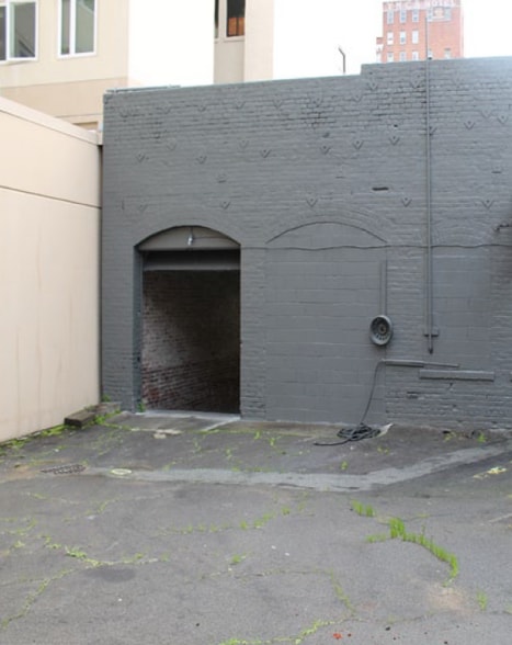135 Hyde St, San Francisco, CA à louer - Photo de l’immeuble – Image 2 sur 4