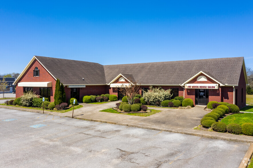 2250 Thornton Taylor Pky, Fayetteville, TN à louer - Photo de l’immeuble – Image 2 sur 20
