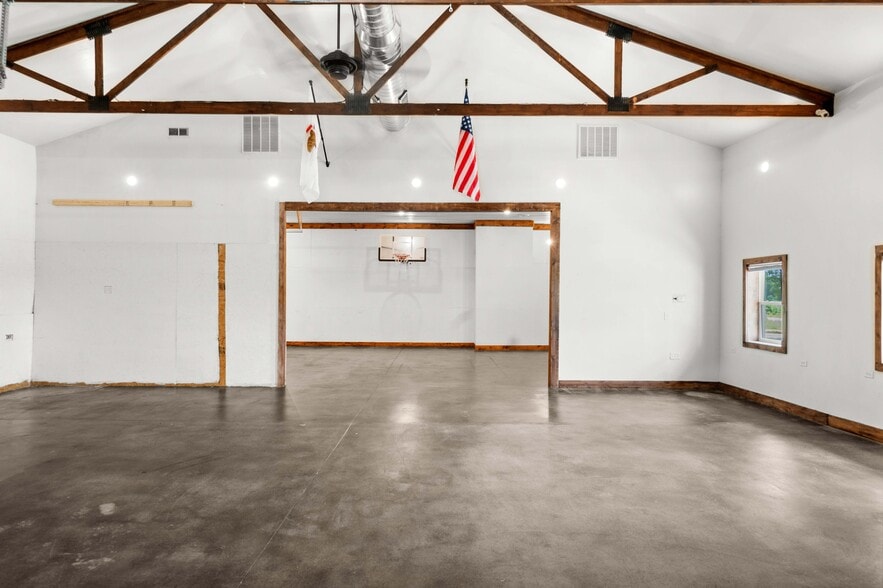 500 N Division St, Chenoa, IL à vendre - Photo de l’immeuble – Image 3 sur 26