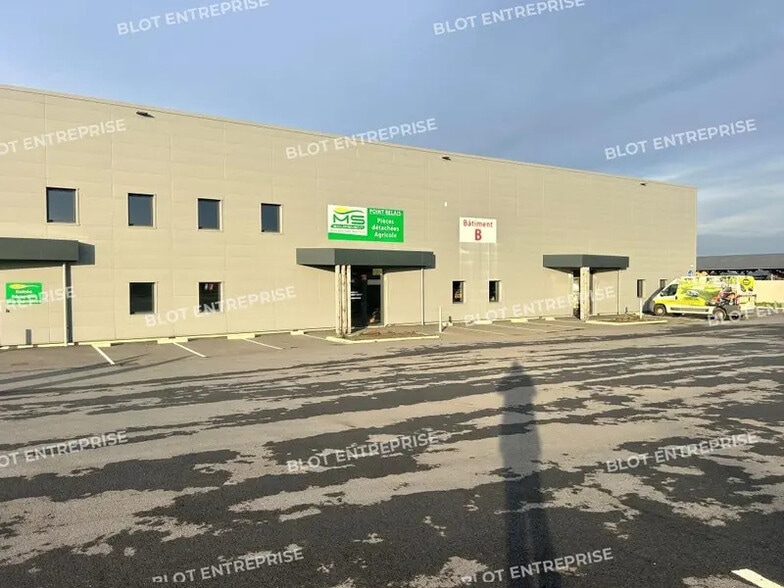 Industriel/Logistique dans Pléchâtel à louer - Photo de l’immeuble – Image 3 sur 6