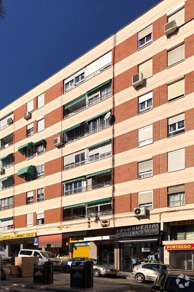 Calle Jabonería, 45, Alcorcón, Madrid à vendre - Photo de l’immeuble – Image 2 sur 2