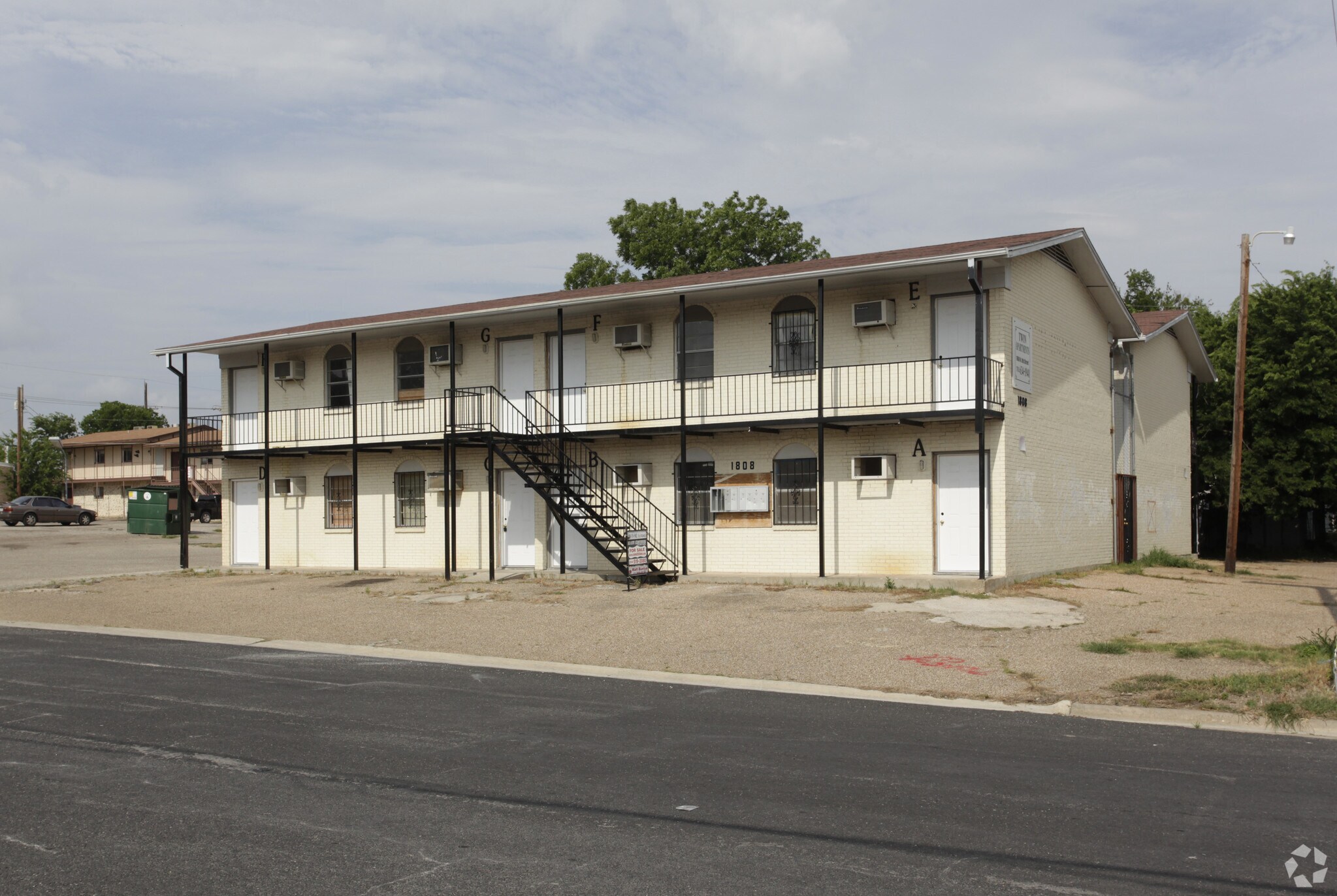 1808 N 8th St, Killeen, TX à vendre Photo principale– Image 1 sur 25